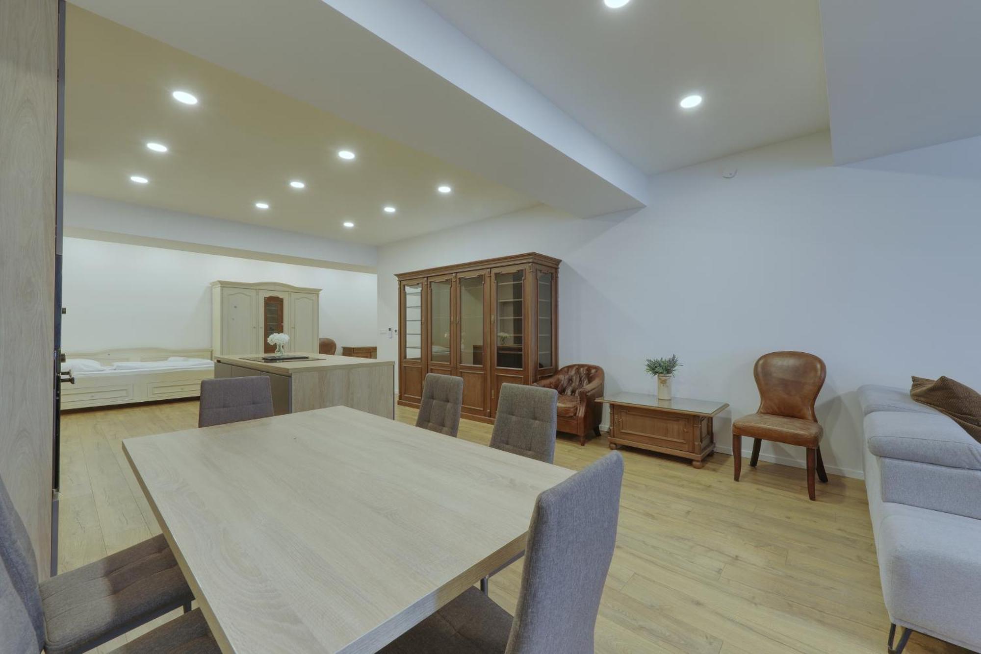 Shone Apartment Old Town 2 Bedroom Bratislava Exteriér fotografie