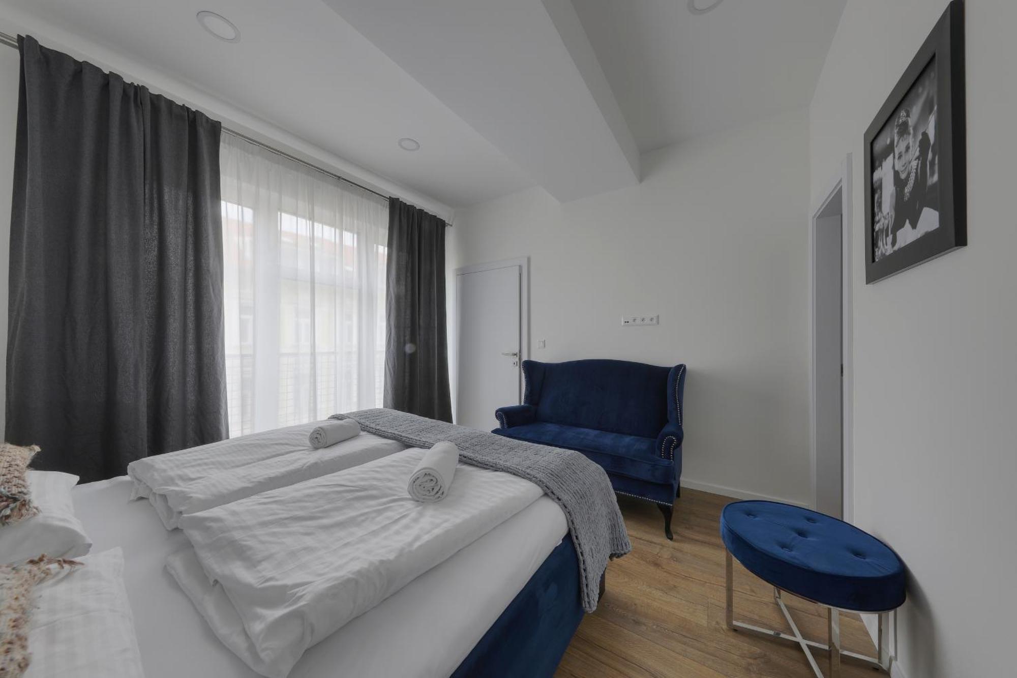 Shone Apartment Old Town 2 Bedroom Bratislava Exteriér fotografie