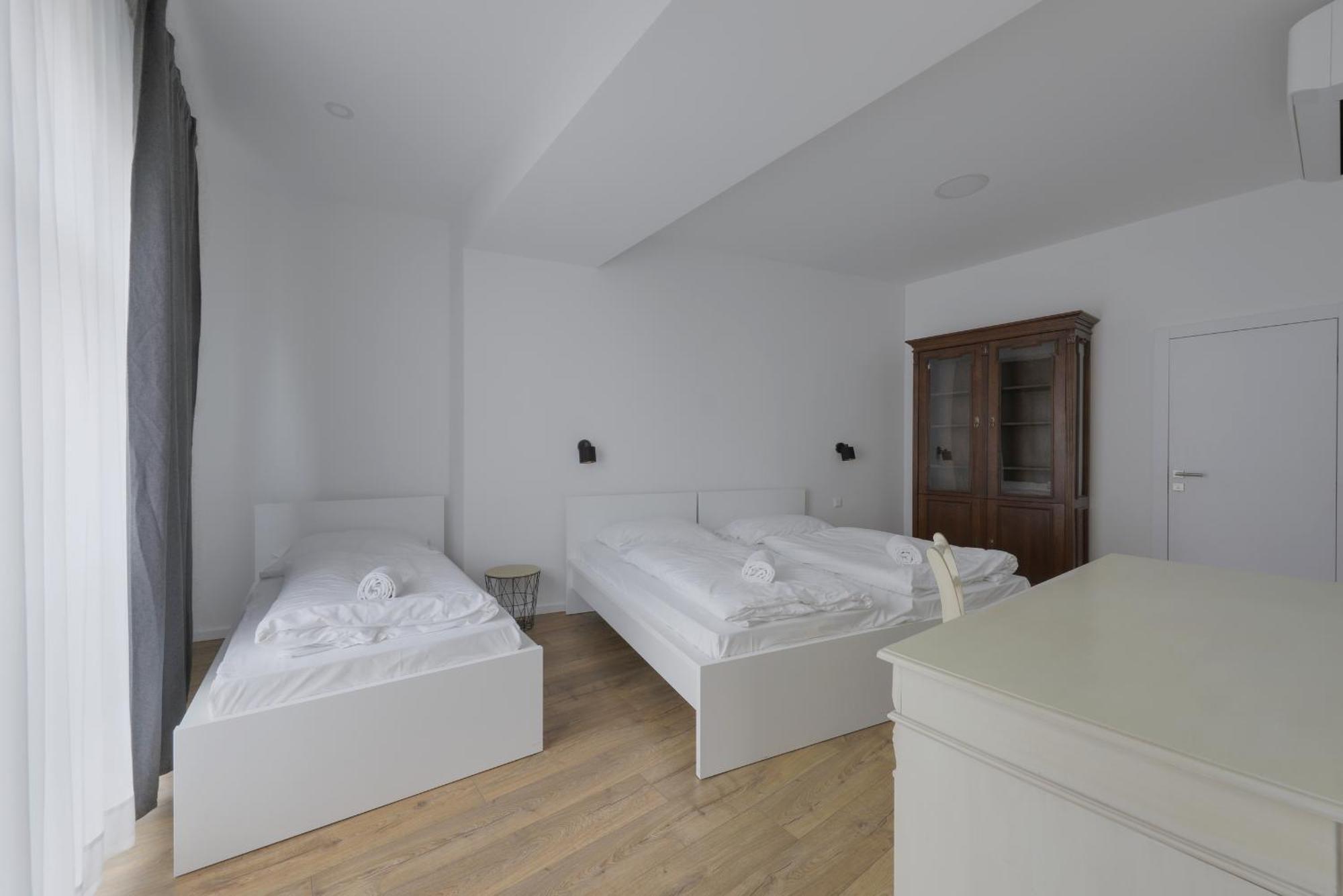 Shone Apartment Old Town 2 Bedroom Bratislava Exteriér fotografie
